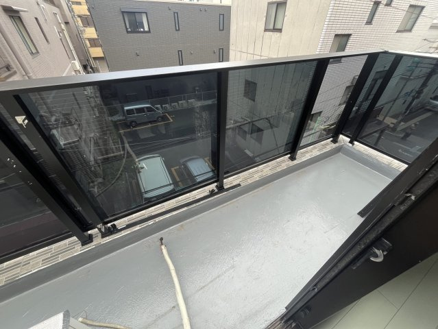 よしわビルのバルコニー