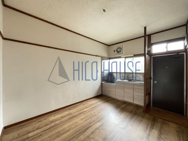 第二静和荘のキッチン