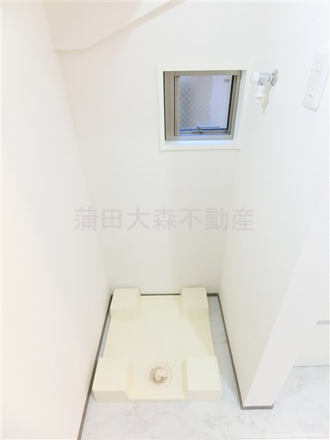羽田2丁目戸建1号棟の洗面所