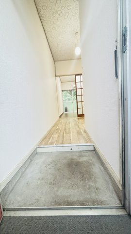 サンハイツ中村の玄関