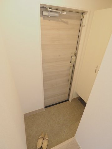 タウン中筋の玄関