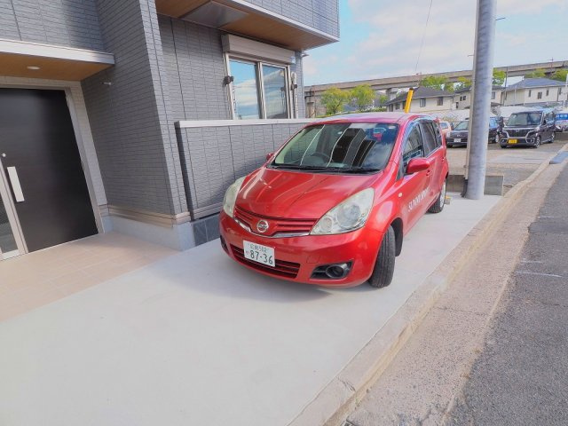 タウン中筋の駐車場