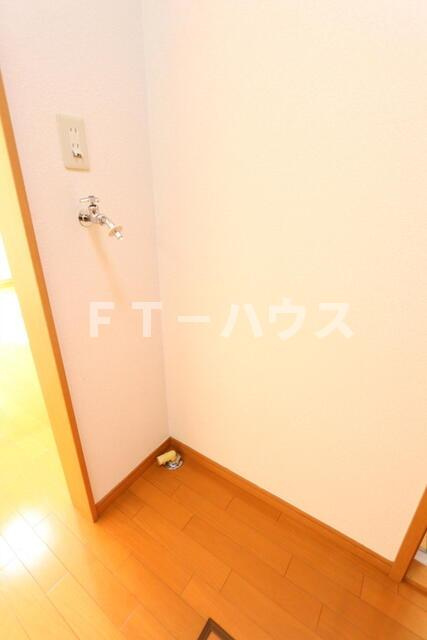サンモールＦＵＪＩの洗面所|室内洗濯機置場