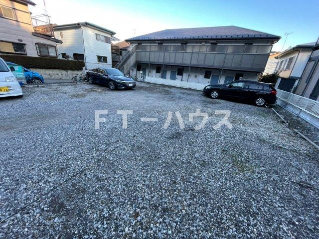 サンモールＦＵＪＩの駐車場