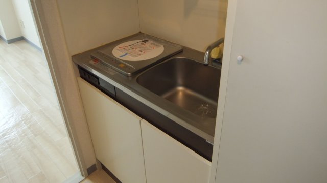 リエス西船橋のキッチン|ＩＨコンロのキッチンです