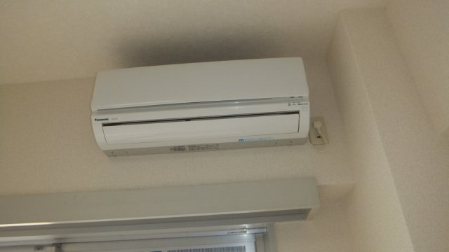 リエス西船橋の設備|室内にエアコン御座います
