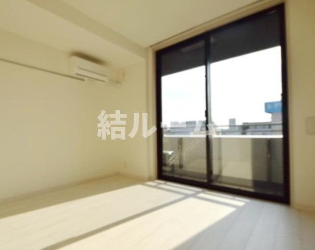 北区王子２丁目の賃貸マンションの居間・リビング