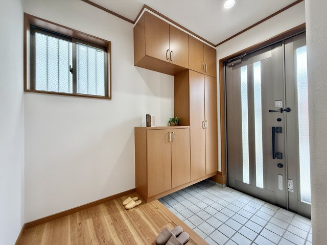 名古屋市中村区横井1丁目戸建の玄関