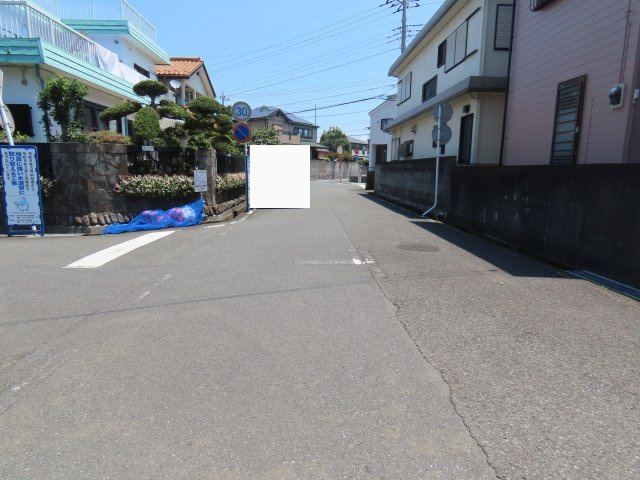 坂戸市清水町売地の前面道路含む現地写真