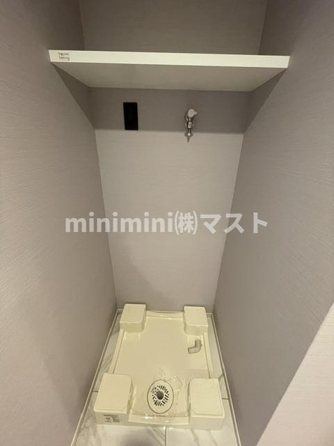 エスライズ難波Ⅲの玄関