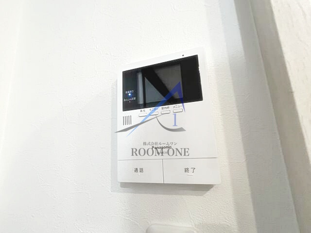 ホワイトアベニュー古谷のセキュリティ|モニター付きインターホンです。