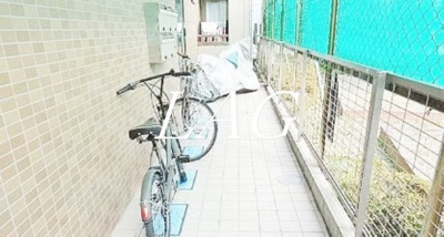【その他共用部分】 | パークハイツ | 自転車置き場です。