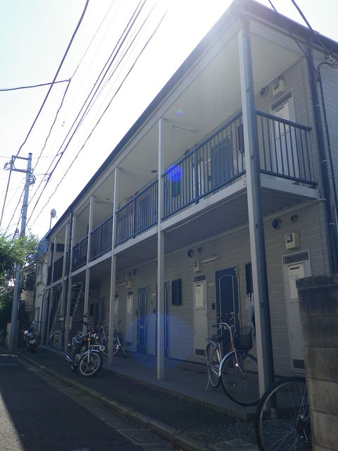 ガーデンハイツ志村の外観