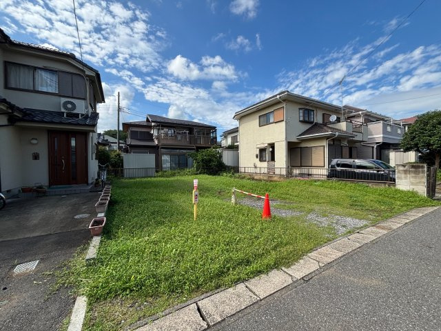 野田市山崎　建築条件なし売地の外観|南道路・整形地