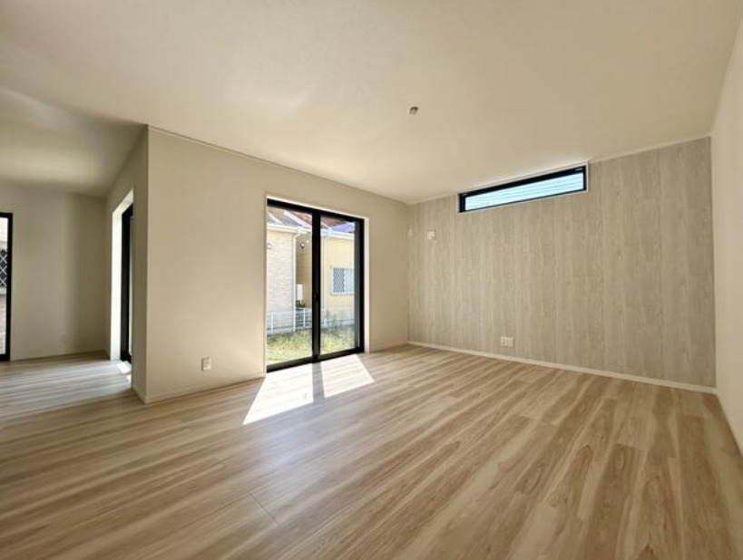 越谷市花田6丁目 新築分譲住宅 3邸 E号棟の居間・リビング