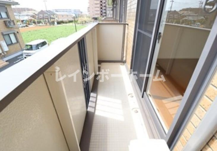 ベアーレB仲介手数料（賃料の1.10ヵ月）の50％OFF対象物件！のバルコニー|暖かな日差しのふりそそぐバルコニー