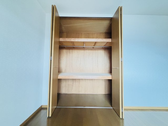 エステート杉塚の収納|別号数タイプ