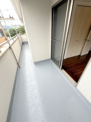 あきる野市下代継　中古戸建のバルコニー