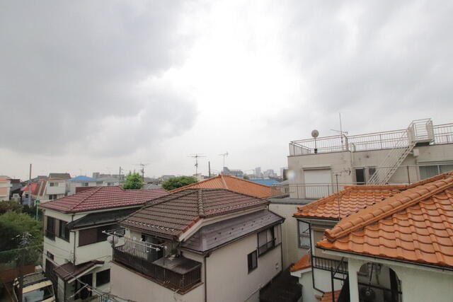 窓から見た景色です☆