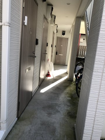 アパートメント枡形のロビー
