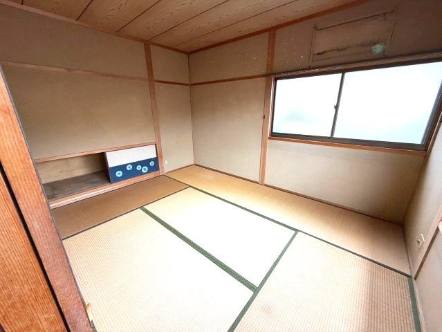 唐津市双水　続き和室　4LDKの和室