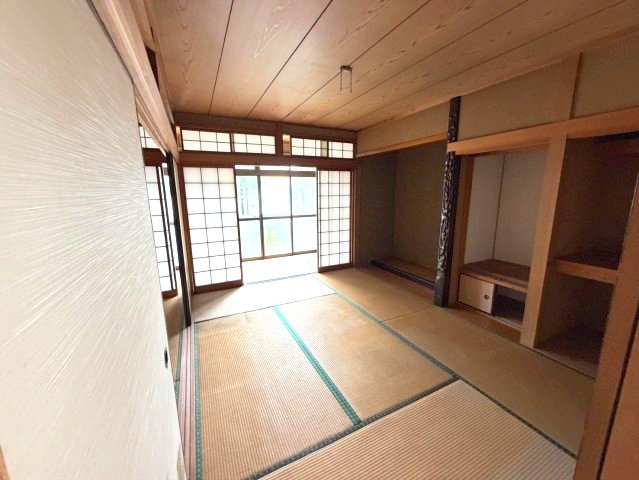 唐津市双水　続き和室　4LDKの和室