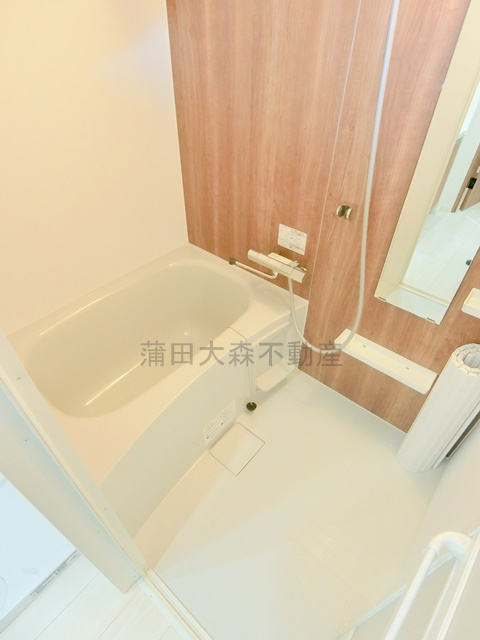 LUORE(ルオーレ千鳥町の浴室
