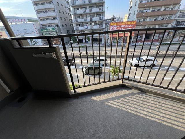 熱田マンションのバルコニー