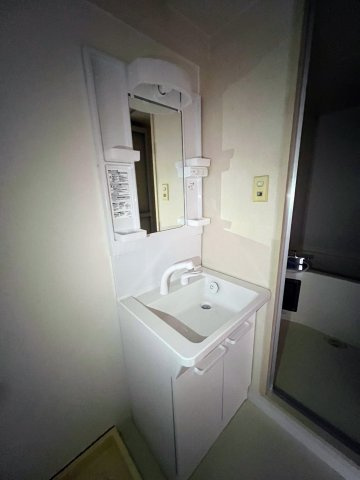 熱田マンションの洗面所