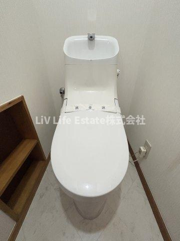 廻田町3丁目貸家