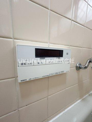 廻田町3丁目貸家