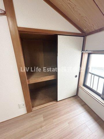 廻田町3丁目貸家