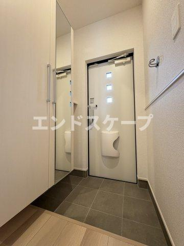 カファーラ・Ｎの玄関|高崎、前橋のお部屋探しはエンドスケープまで！お客様の理想お聞かせ下さい♪