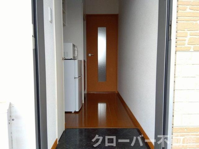 レオパレスブレッツァの玄関