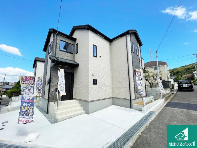 神戸市須磨区竜が台　新築一戸建ての駐車場|駐車スペース！散水栓があるので、こまめに愛車を洗えます！