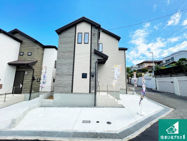 神戸市須磨区竜が台　新築一戸建ての外観|安心の10年保証！外観を美しく保ち、雨水で汚れを落とします！気になることがありましたら、お気軽にお問い合わせください！