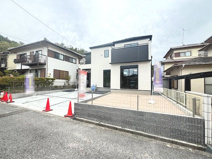 佐伯区美鈴が丘西4丁目（全1棟）の画像