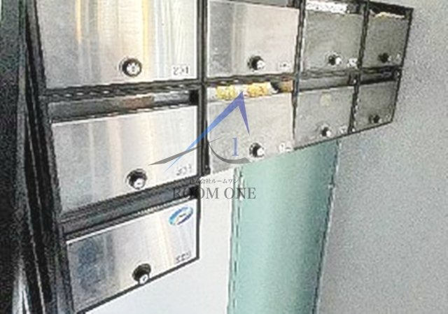 エステート岸野のその他共用部分|集合ポストです。