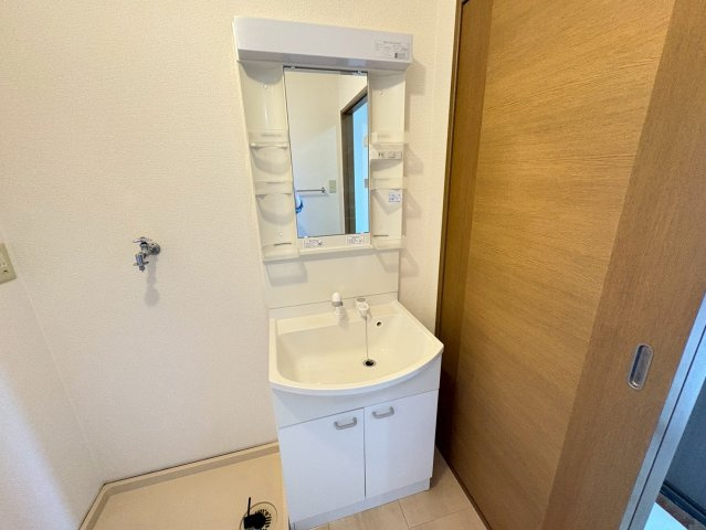 ミルフィーユ壱番館の独立洗面台
