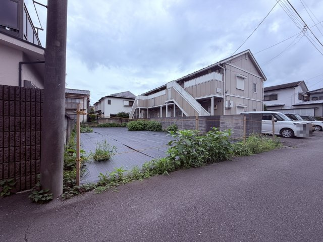 【外観】 | 調布市調布ケ丘２丁目　売地 | 穏やかな街並みに囲まれ、新生活への期待が膨らむ魅力ある立地
