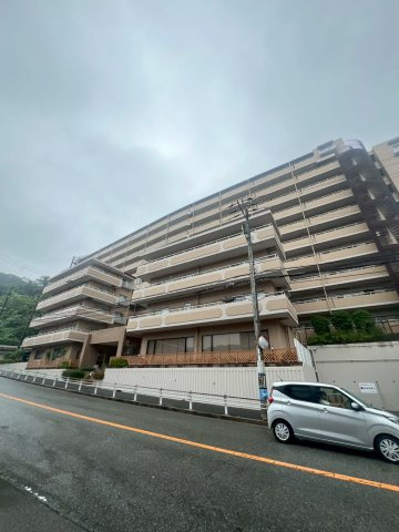 グランドパレス上須磨の外観