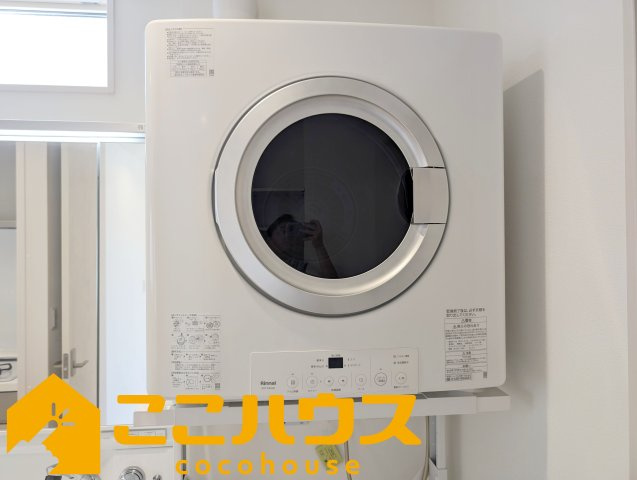 ガーデンアレイ沖縄市大里II期　中古戸建て　2号棟の設備|乾燥機