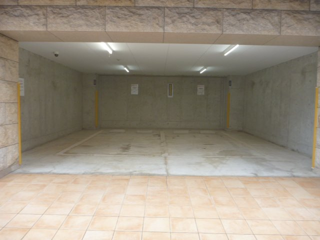 ジュネーゼプレシャス森ノ宮　BRAVI不動産の駐車場|【ジュネーゼプレシャス森之宮】駐車場があります
