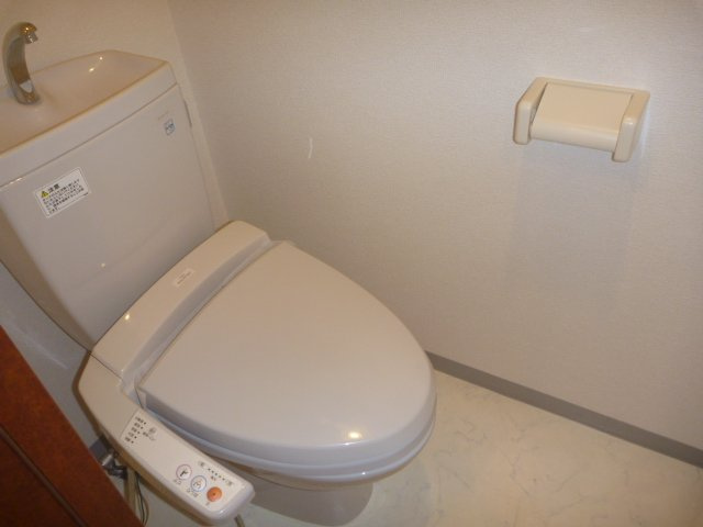 ジュネーゼプレシャス森ノ宮　BRAVI不動産のトイレ|【ジュネーゼプレシャス森之宮】トイレもきれいです
