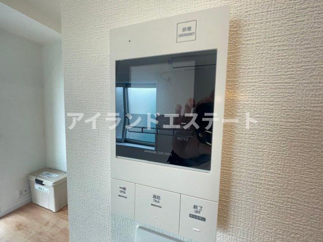 ヒューゲルハイム三軒茶屋　駅近　築浅　角部屋のセキュリティ