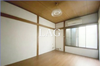 【居間・リビング】 | 桜コーポ | 洋室のお部屋です。