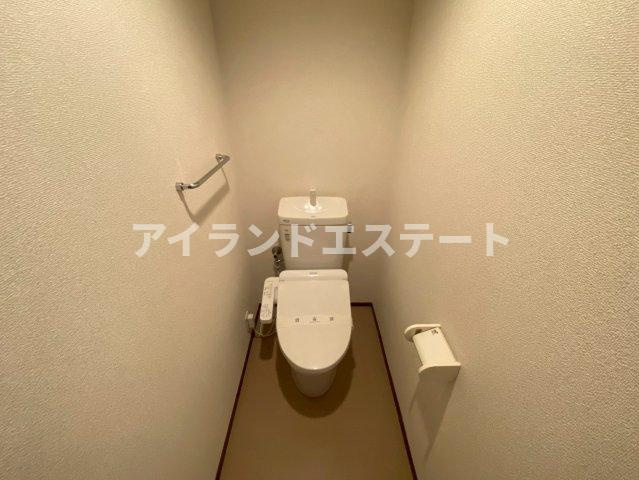 ヴィク駒沢　駅近　専用庭　角部屋のトイレ
