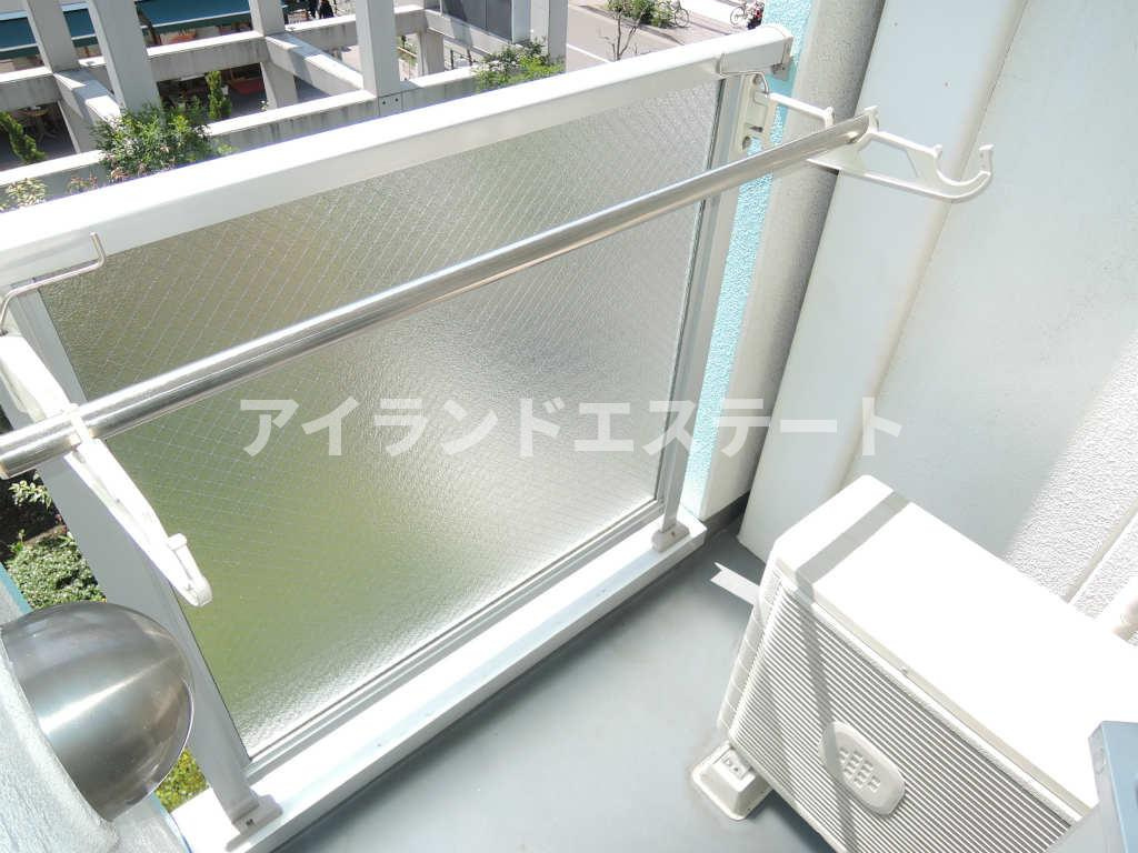 テラスハウス用賀　駅近　事務所相談　最上階のバルコニー