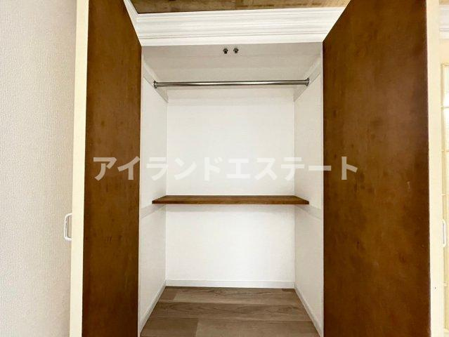シャーロットタウン　敷金0　礼金0　通風良好の収納|※別号室参考写真