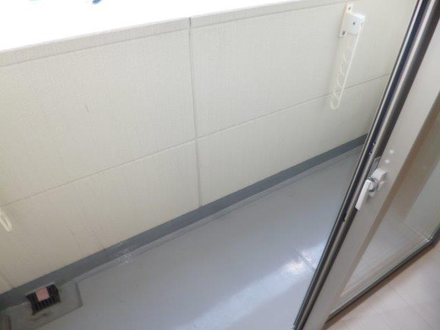 倉敷市新田のアパートのバルコニー